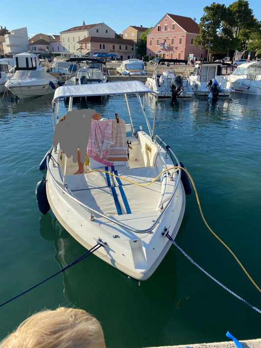 BOOTKUSSENS HERSTOFFEREN