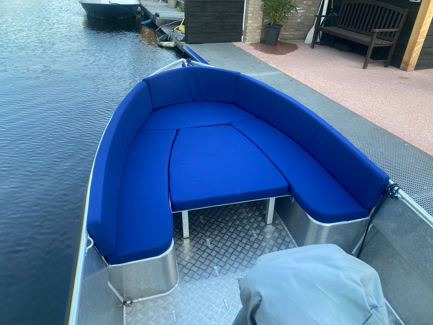 BOOTKUSSENS OP MAAT / REDDINGSSLOEP KUSSENS OP MAAT