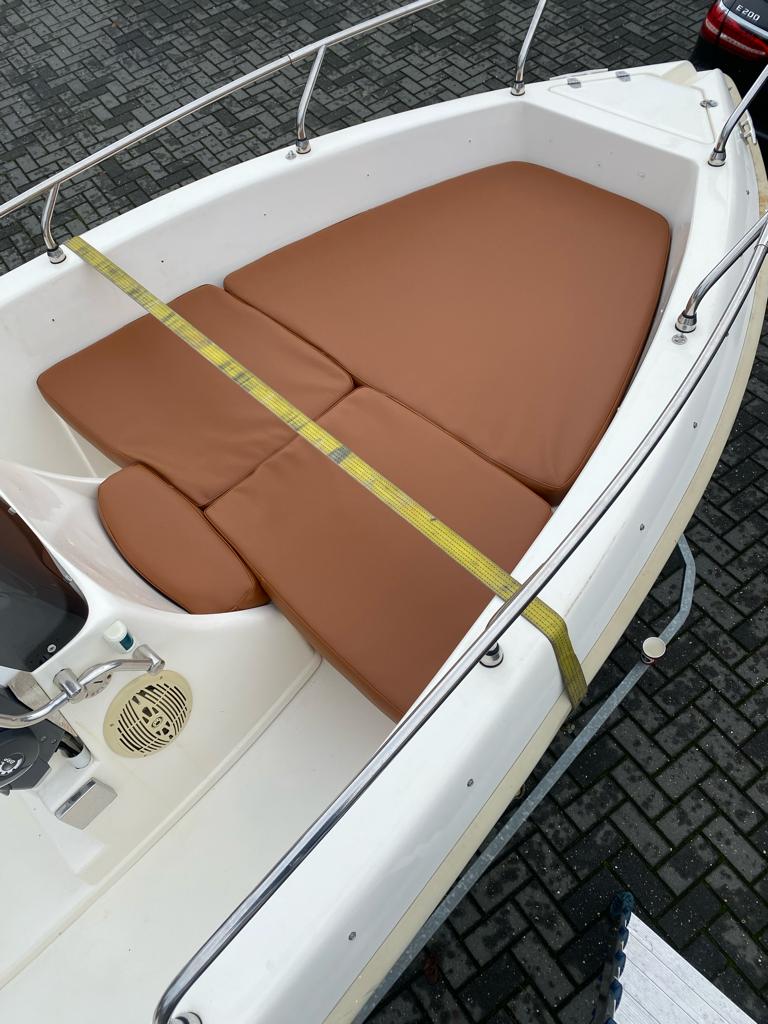 SKAI BOOTKUSSENS OP MAAT