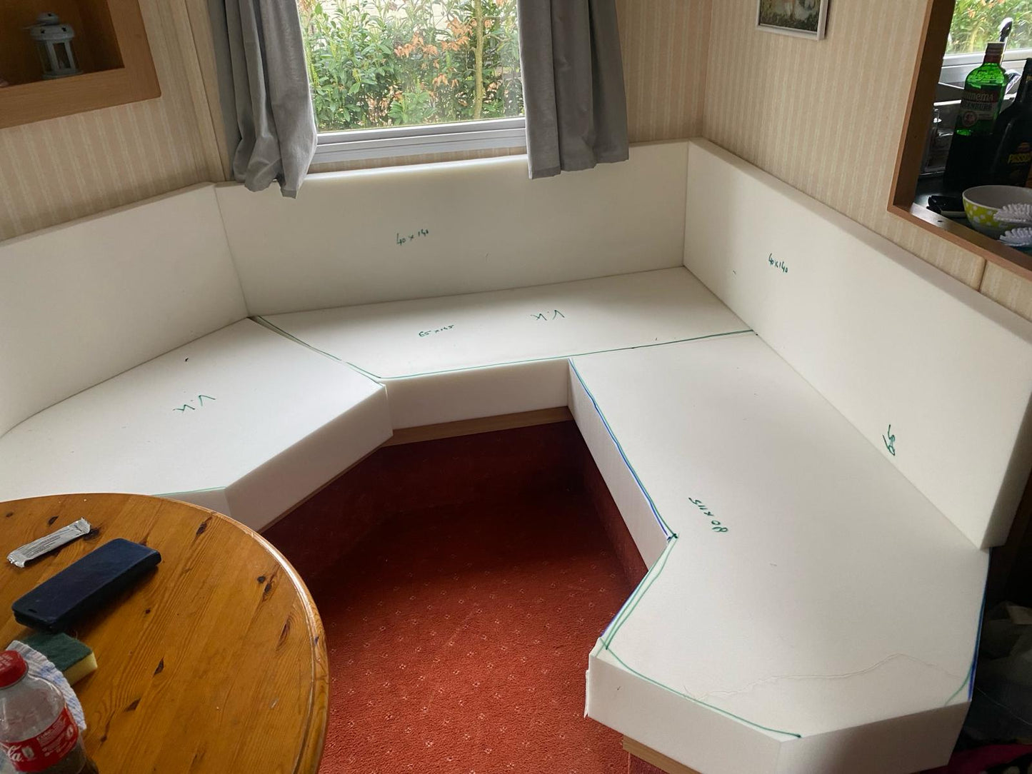 CARAVAN MATRAS OP MAAT / CAMPER MATRAS OP MAAT