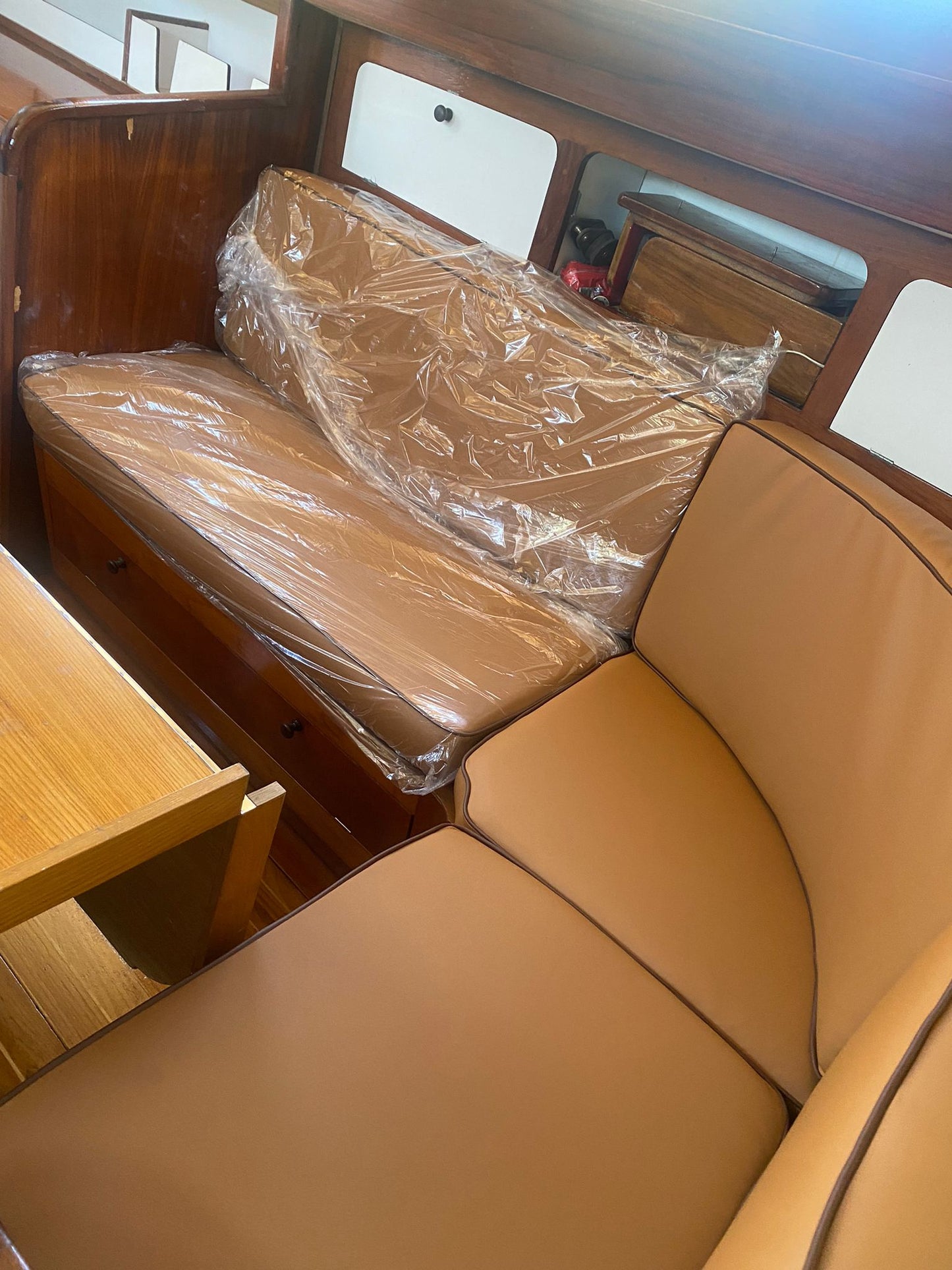 BOOTKUSSENS OPNIEUW BEKLEDEN | BOOTKUSSENS HERSTOFFEREN | BOOTKUSSENS STOFFEREN